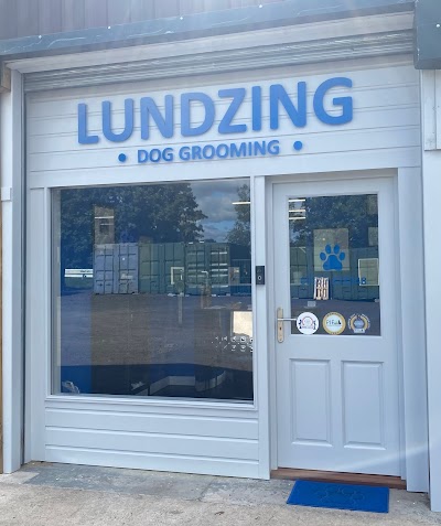 Photo associated with Lundzing Dog Grooming