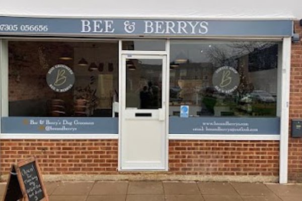 Photo associated with Bee and Berry’s Dog Groomers and Pet Supplies
